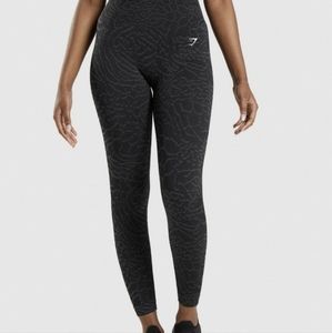 Gymshark animal adapt seamless scrunch leggings